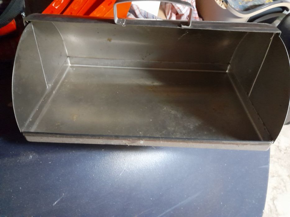 Caixa para guardar pão