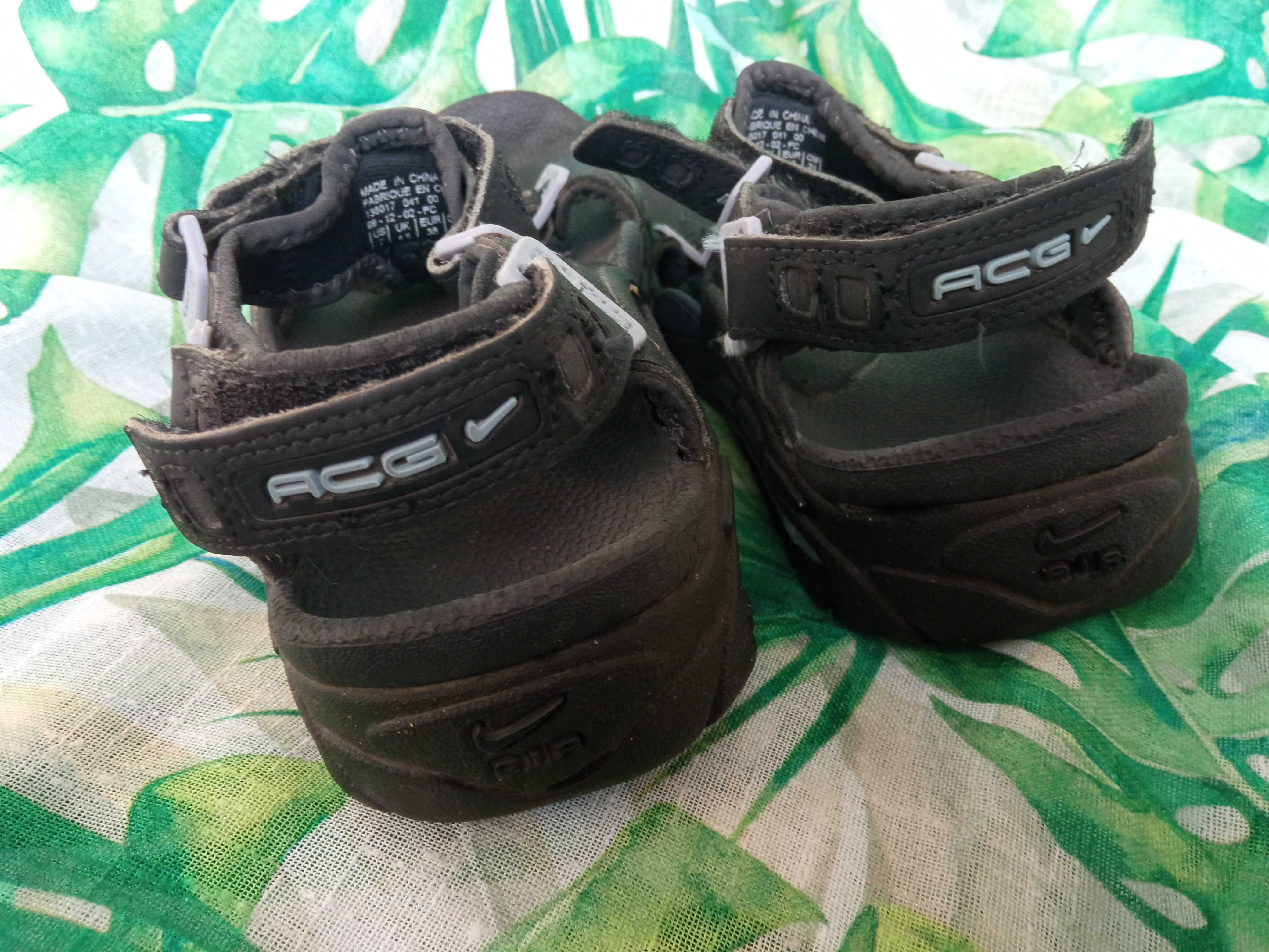 Sandały Nike trekkingowe r. 38