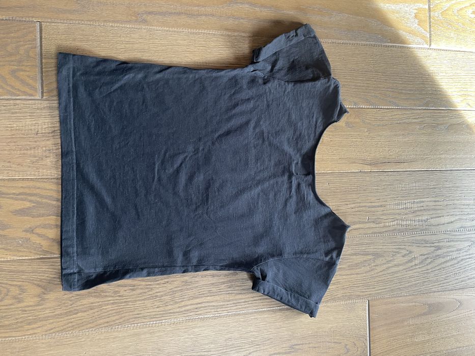 Bluzka/T-shirt damski z napisem - kolor czarny