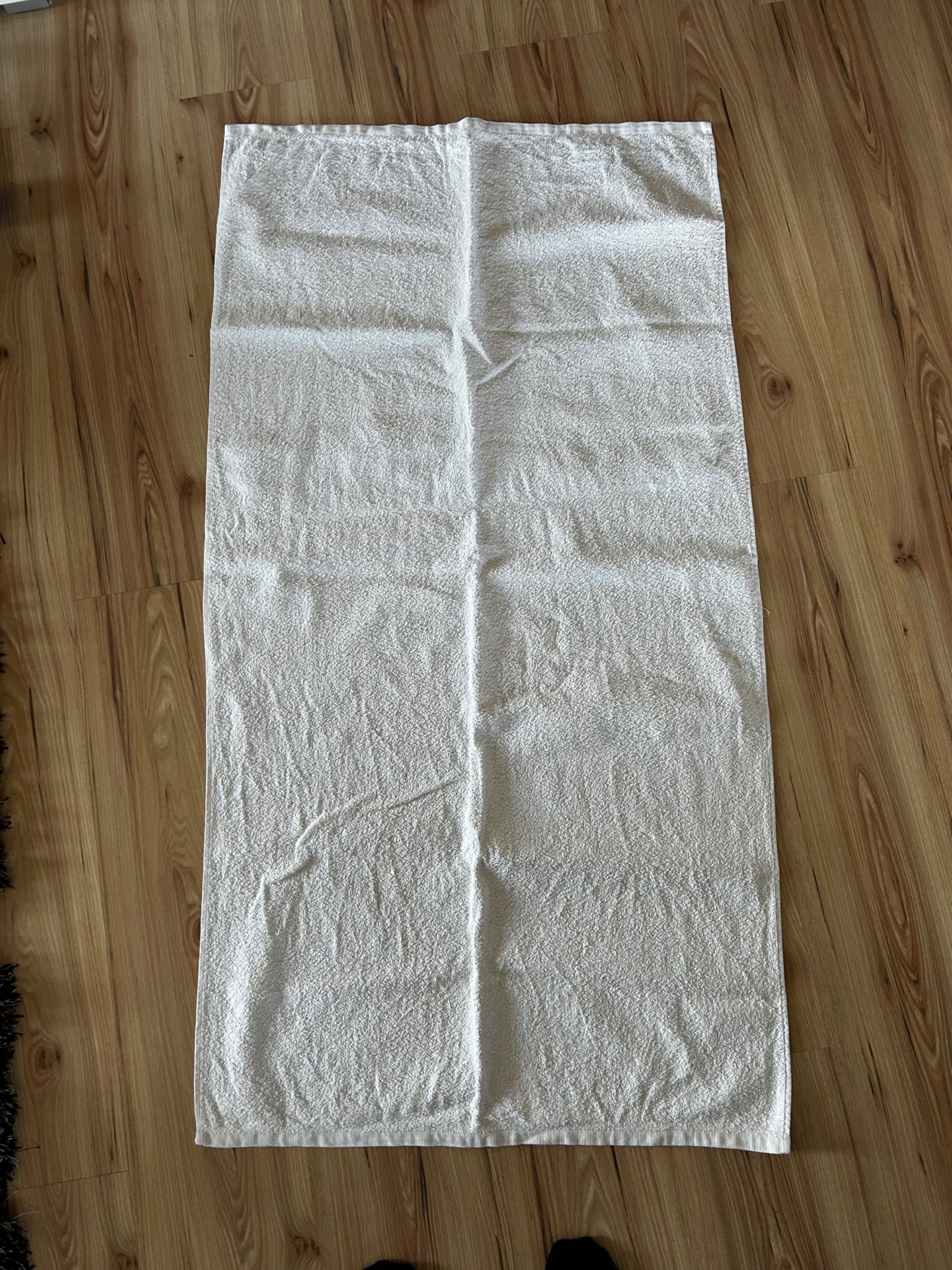 Białe ręczniki hotelowe, 30 szt. 140x70 cm, 6 szt. 120x70 cm
