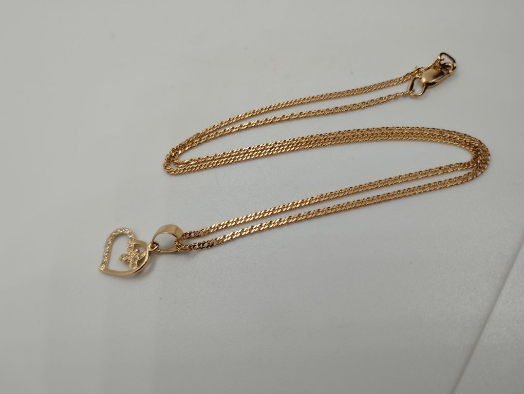 Золотая коротенькая цепочка с кулончиком 2.99 грамма 40 см