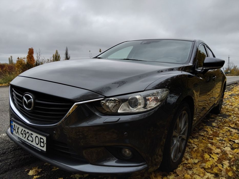 Продам  офіційну Mazda 6