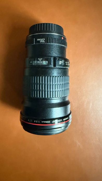 Canon EF 200mm 2.8 L II
