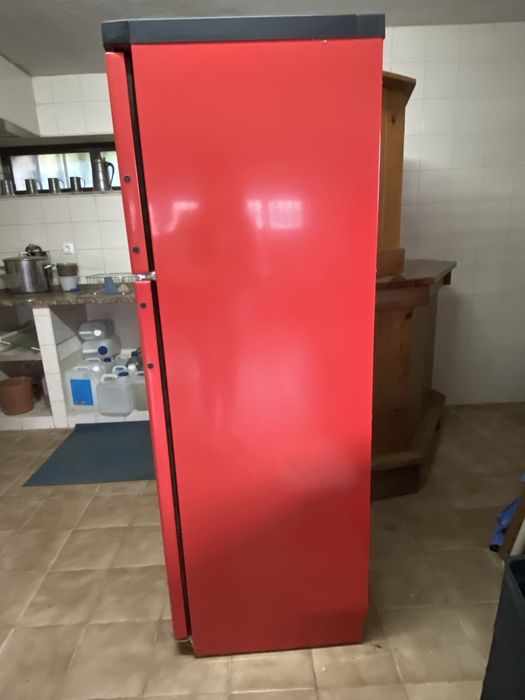 Frigorífico Vermelho Liebherr
