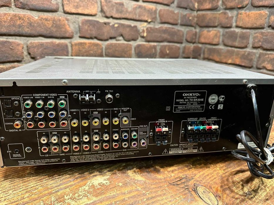 Amplituner Onkyo TX-SR 304 E