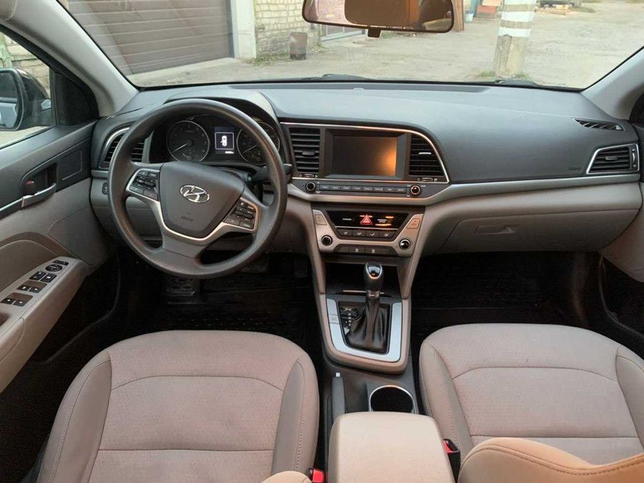 Аренда автомобиля в такси, аренда авто, прокат авто Elantra елантра