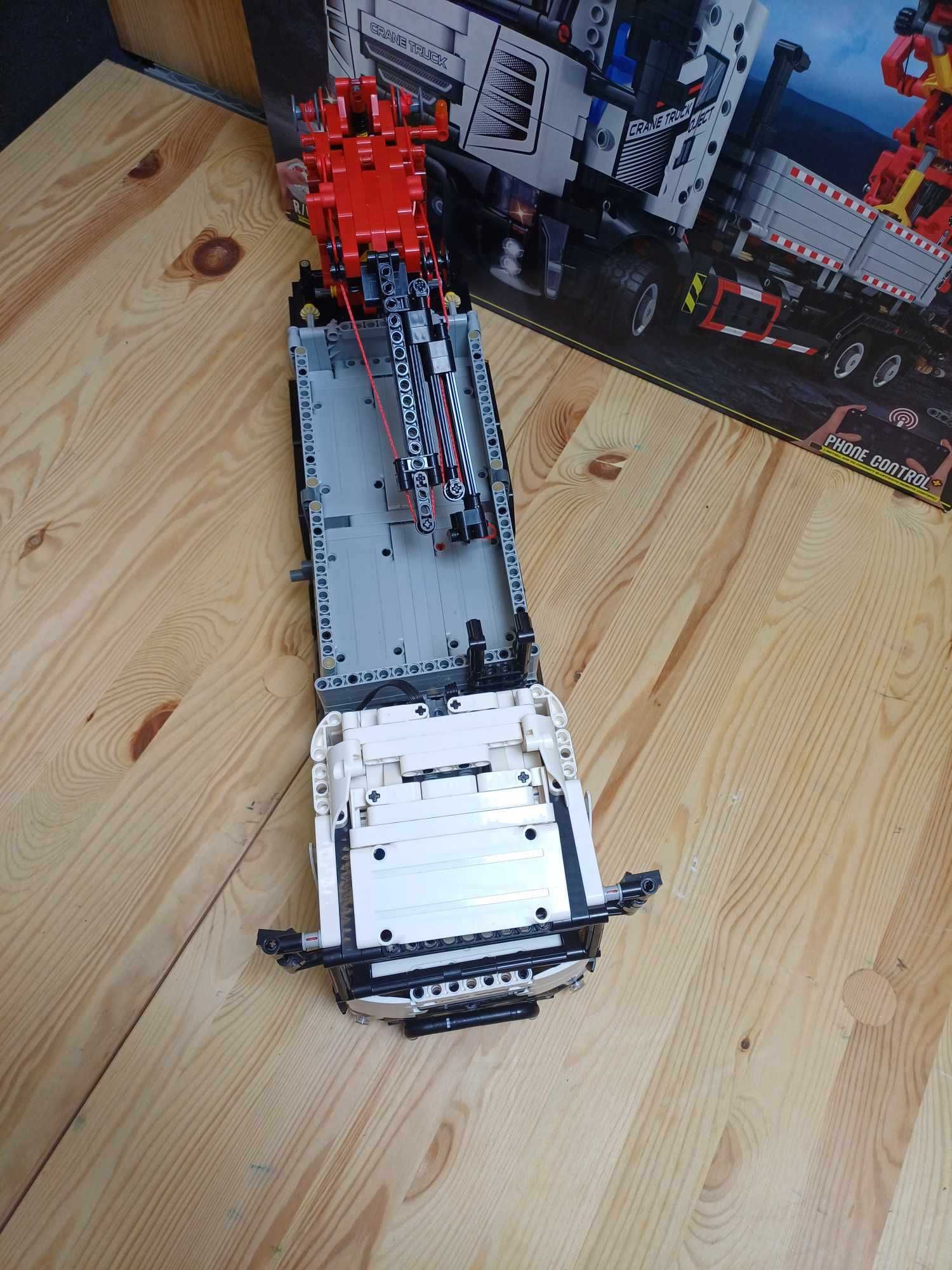Reobrix 22011 Technic CRANE TRUCK