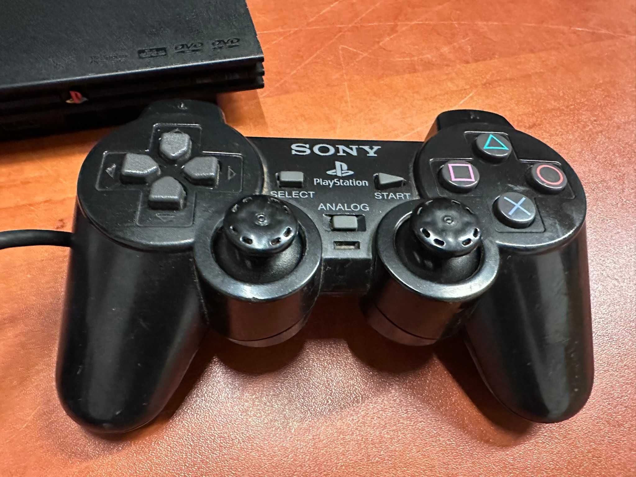 Konsola Sony PS 2 dwa pady , dwie karty pamięci