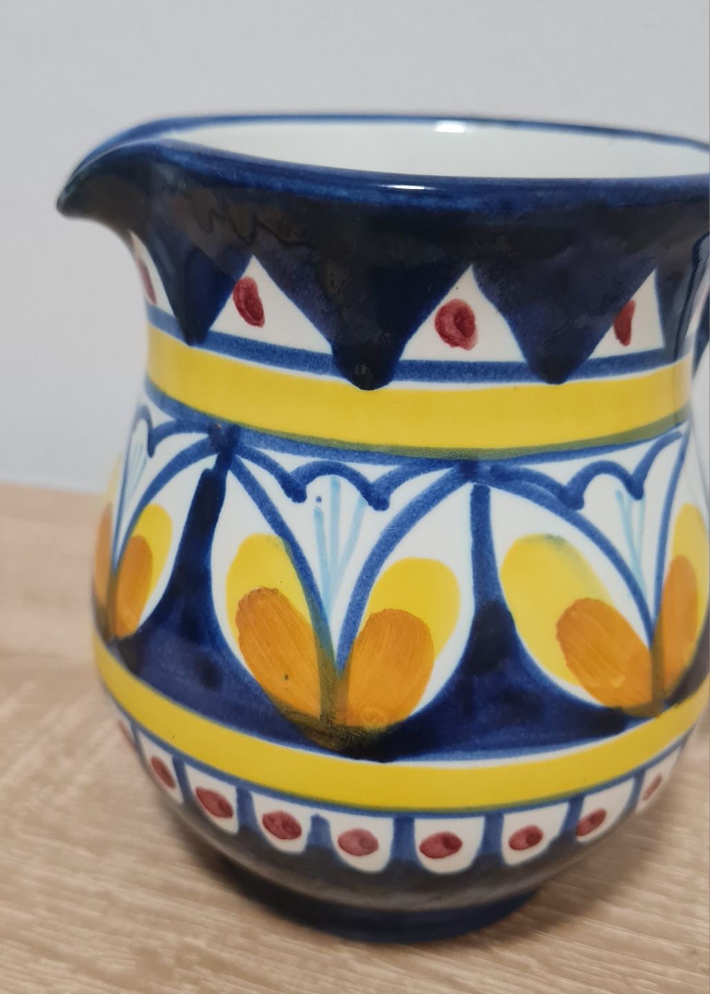 Dzbanek ceramiczny