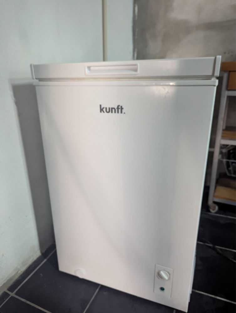 Arca Horizontal c/cesto KUNFT KCF5215 - 99 Litros