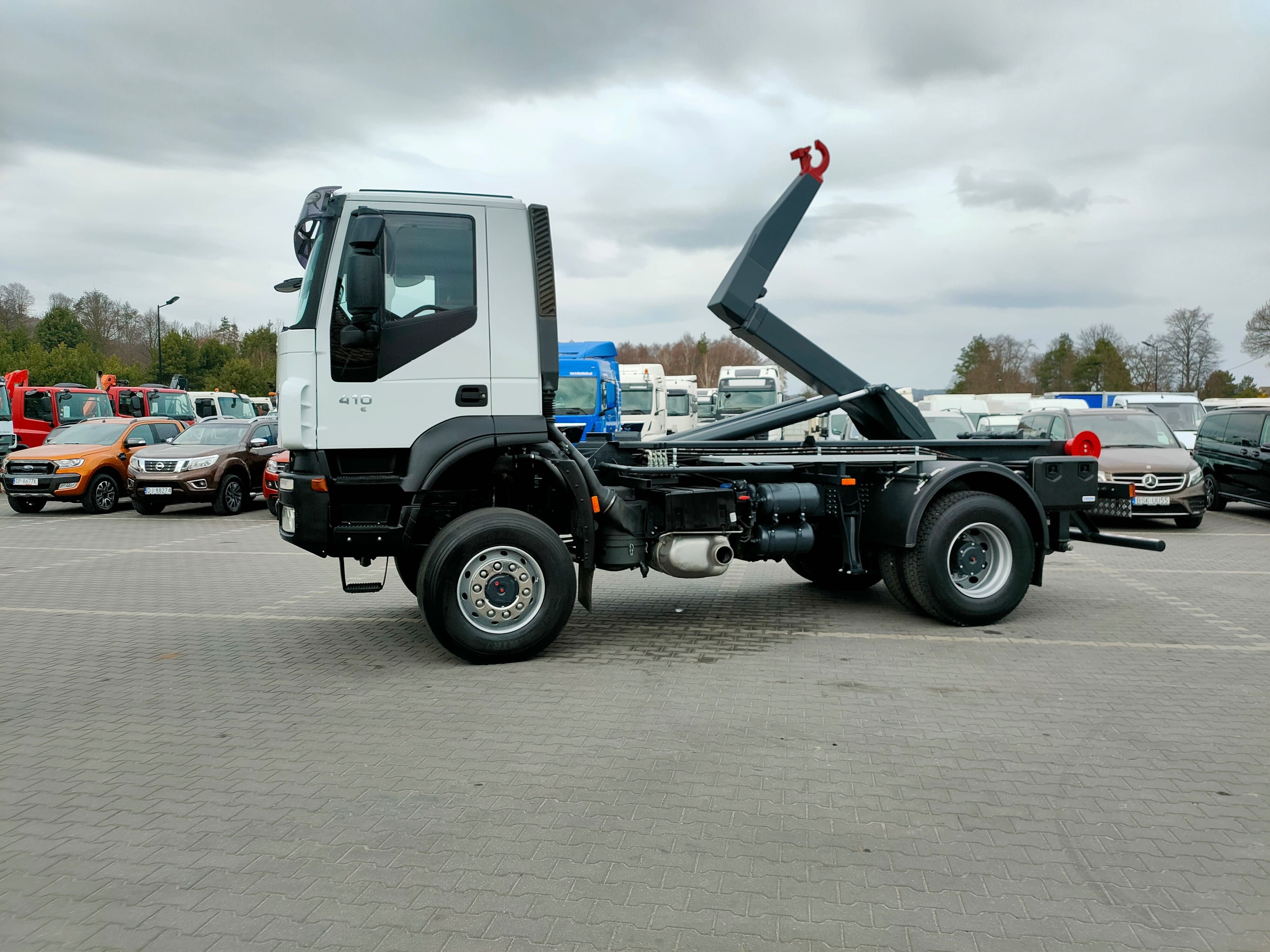 Iveco Trakker hakowiec 4x4