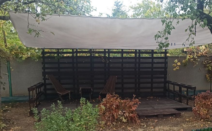 Захисний навіс, палатка, тент, маркіза