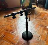 Tripé de microfone para chão ou mesa