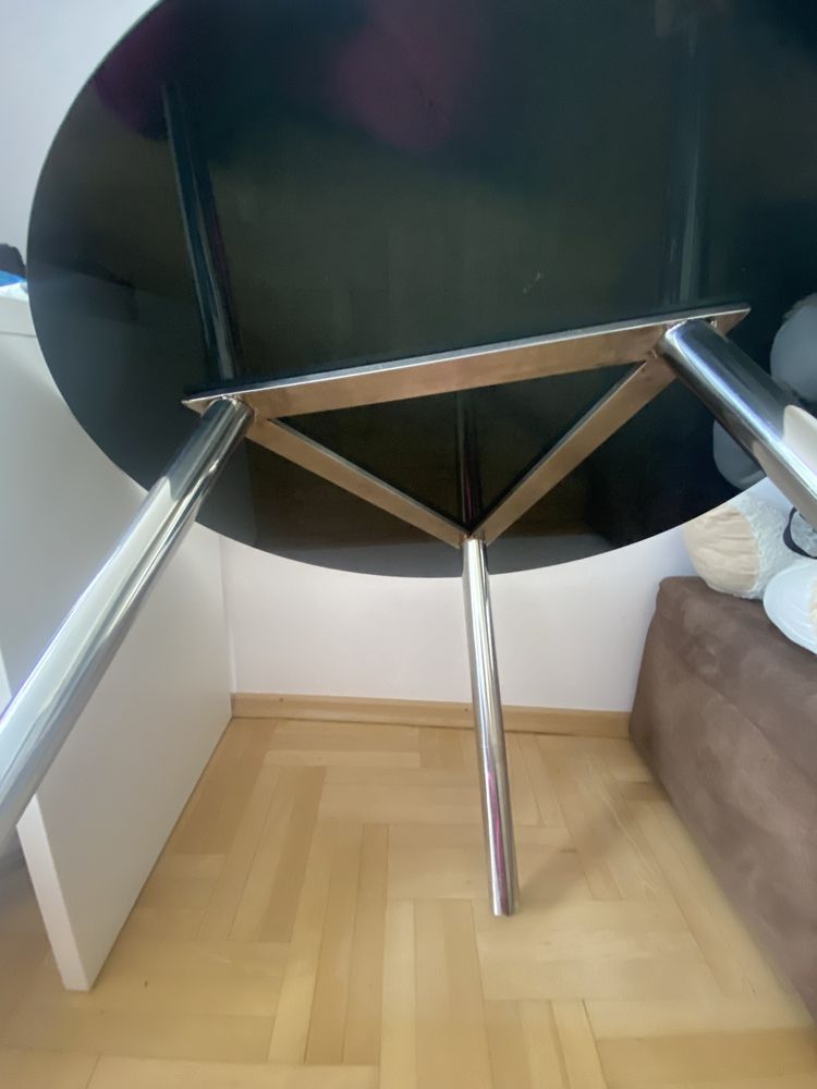 Szklany stolik używany