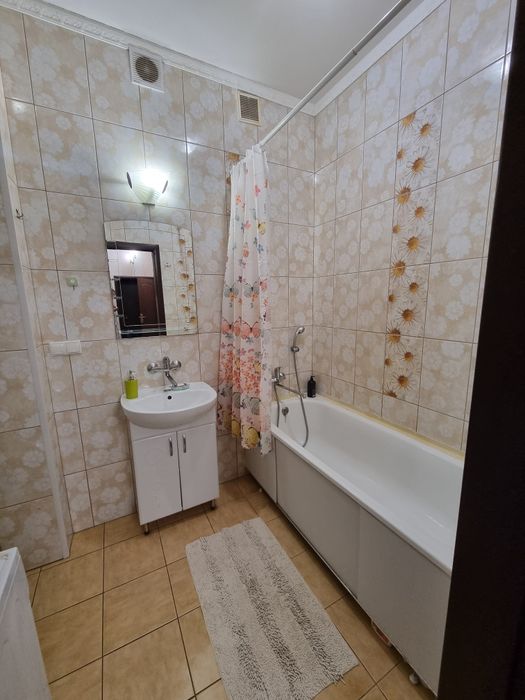 Індивідуальне опалення, світло постійно.Квартира подобово м.Світловод