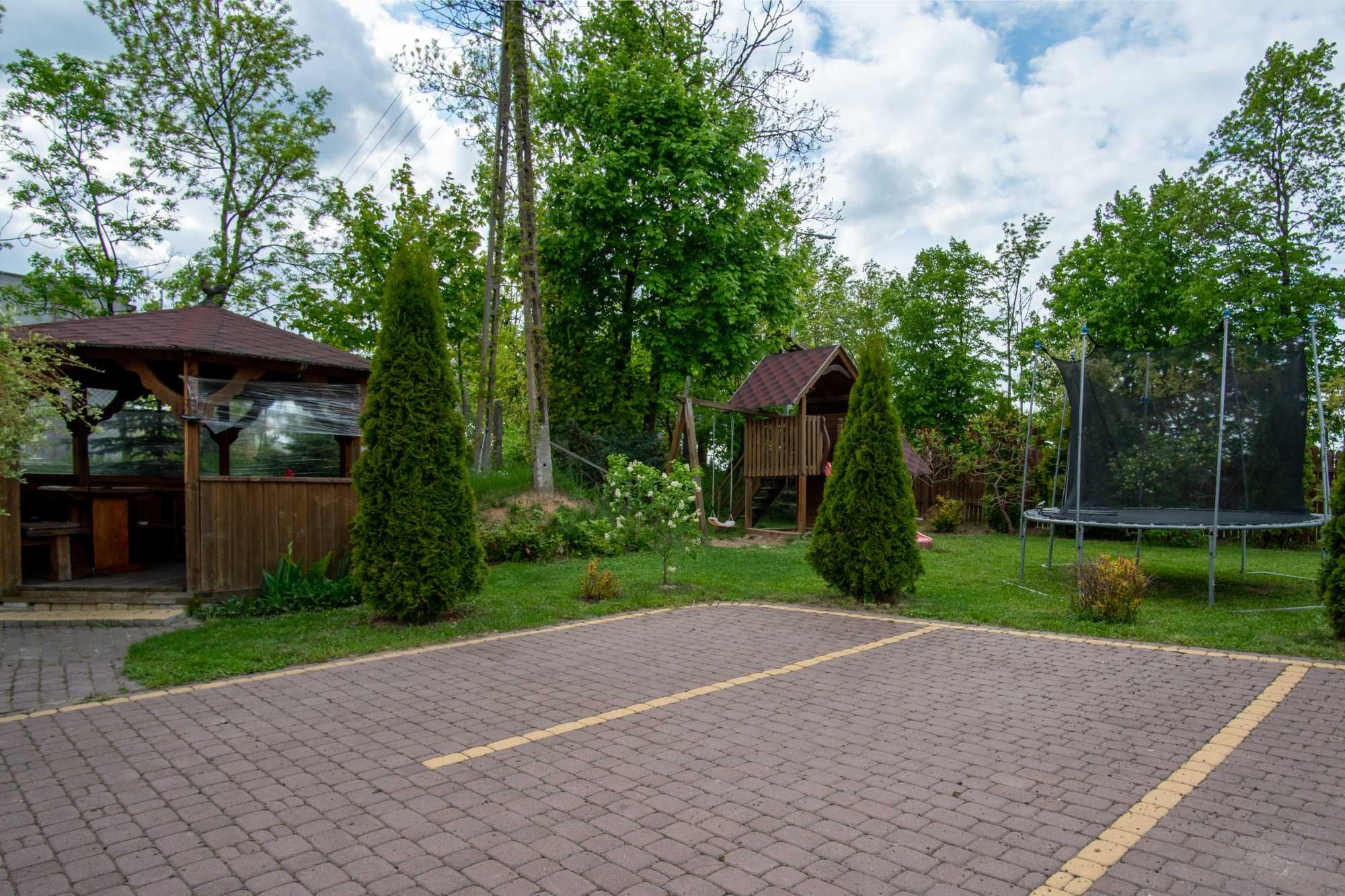 “Gościniec Lila” Mikołajki Mazury apartamenty pokoje od 170zł