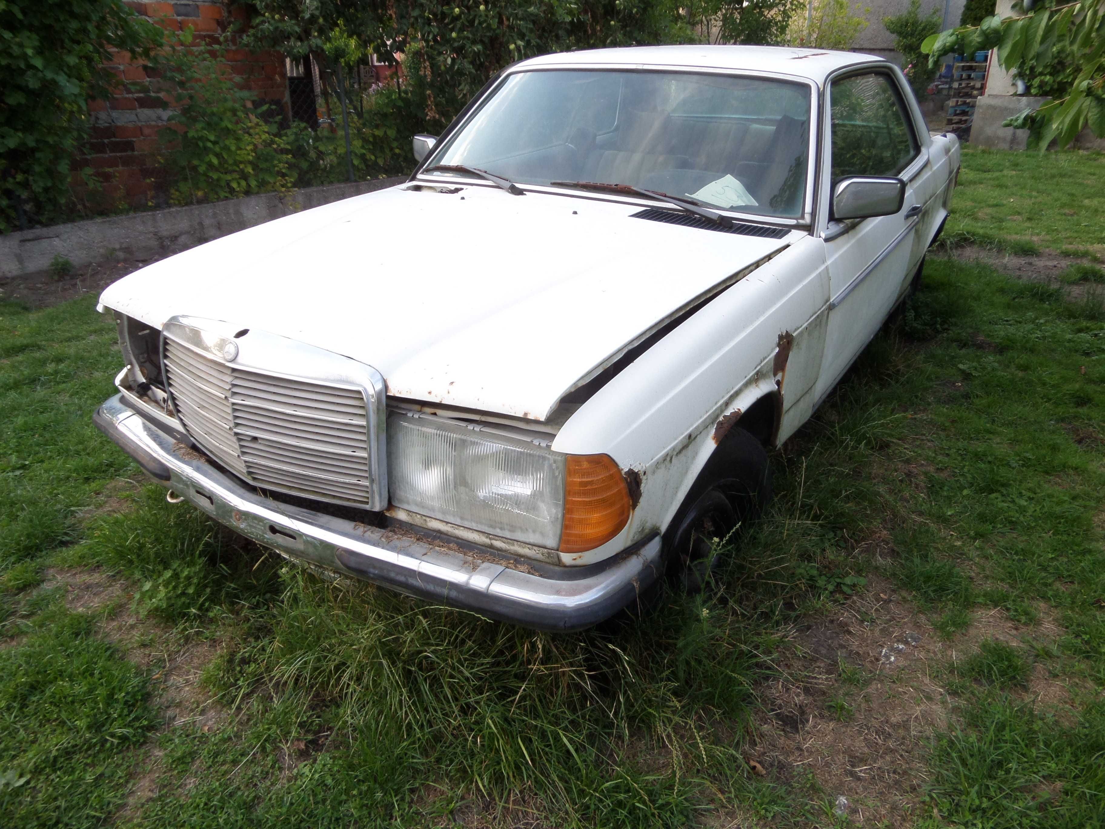 Mercedes 123 Coupe 3x Benzyna