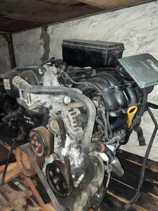 Двигун Форд Фокус Ford Focus mk2 C-Max 1.6 16v hxda бензин 8M5G