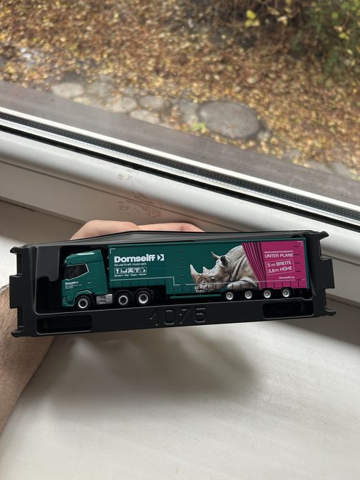 Herpa model ciężarówki DAF XG+ naczepa „Dornseiff" skala 1:87