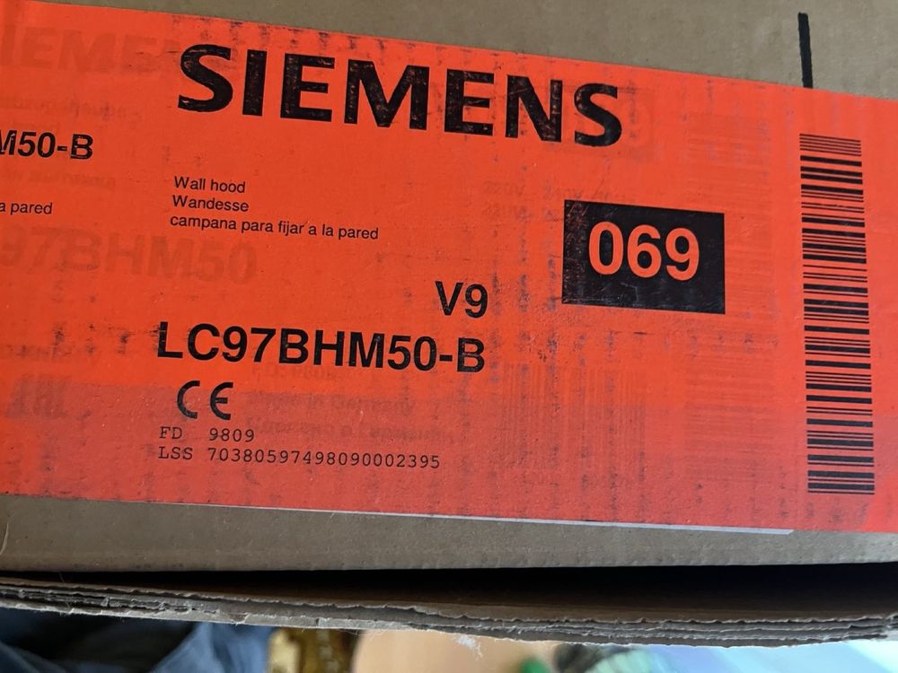 Вытяжка Siemens