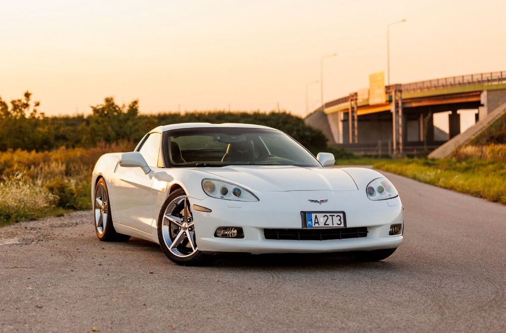 Chevrolet Corvette Chevrolet Corvetta c6 6.2l V8 z Japonii