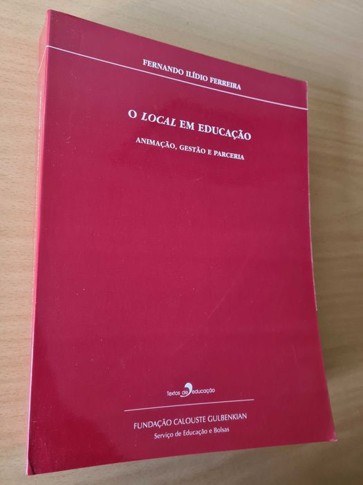 Livro "O Local em Educação" de Fernando Ilídio Ferreira