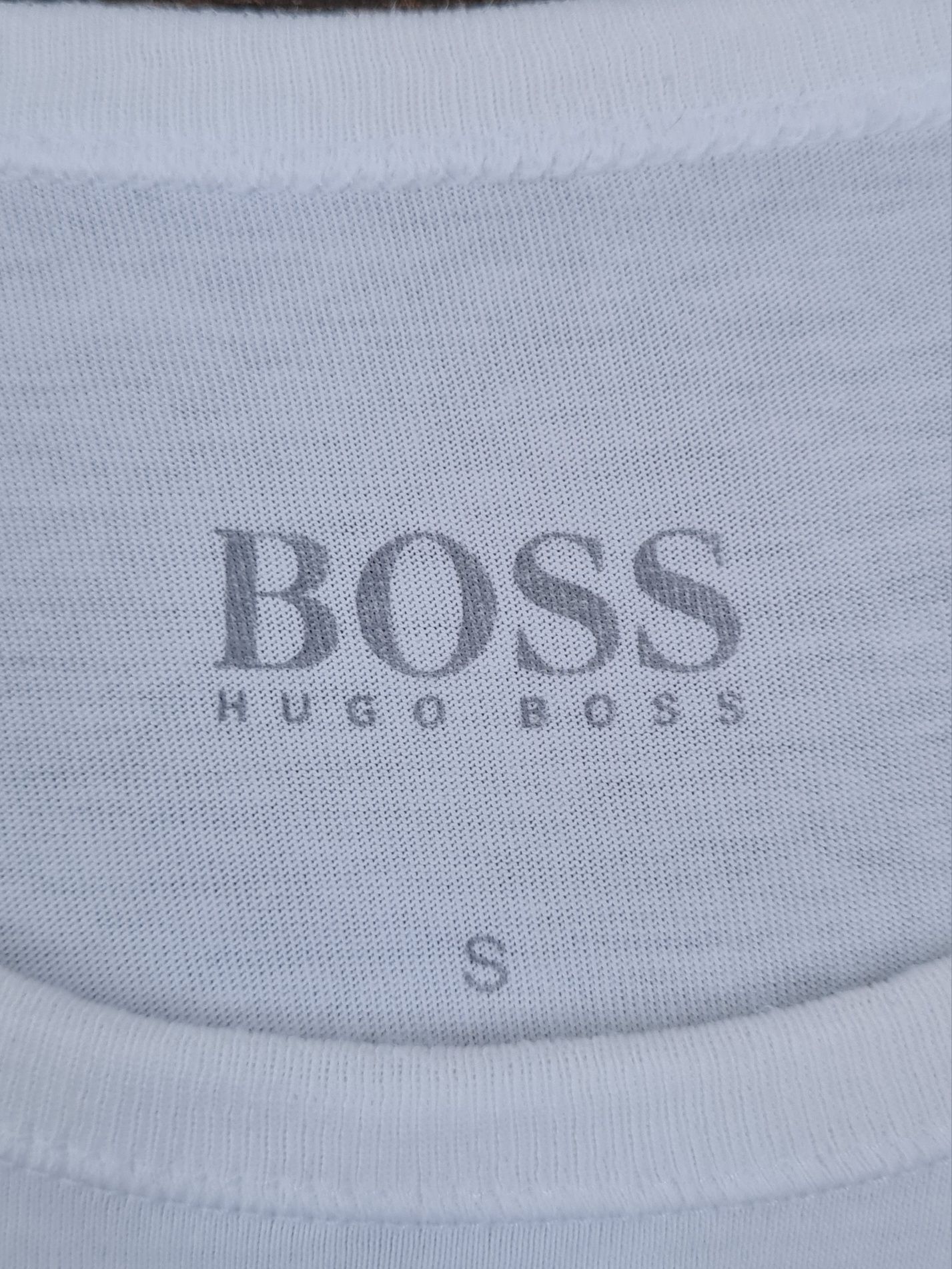 Футболка чоловіча біла Hugo Boss орігинал р. S