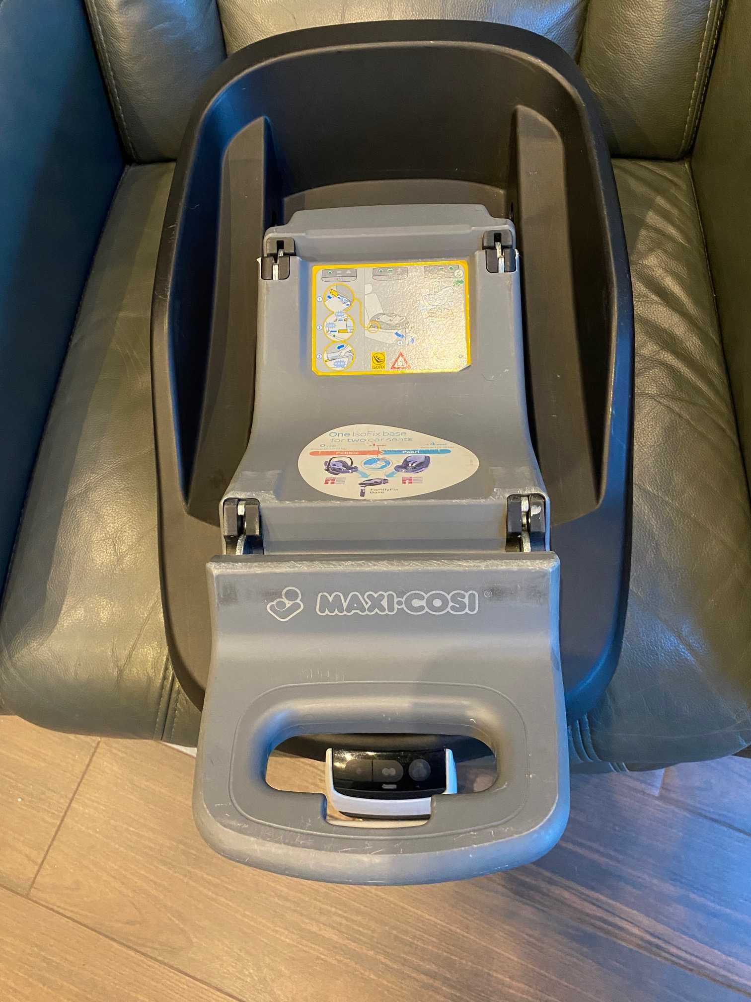 Maxi-Cosi CabrioFix fotelik leopard pink 0-13 kg + IsoFix base