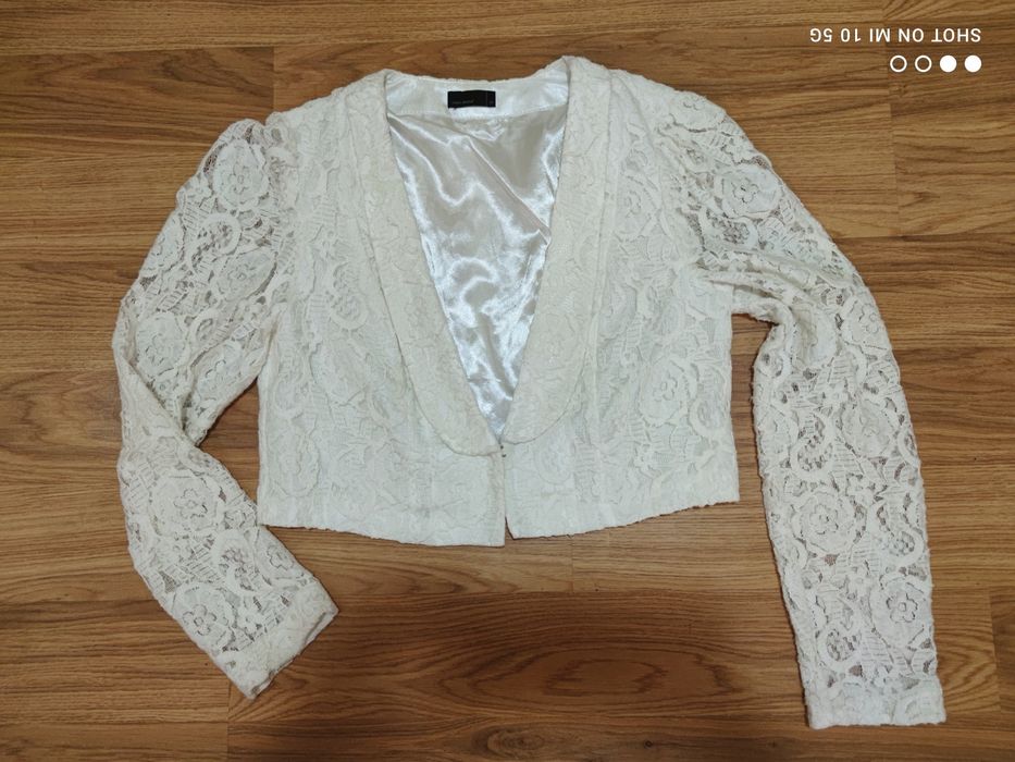 Vero Moda bolerko białe koronka biała marynarka cropped 40 ślub