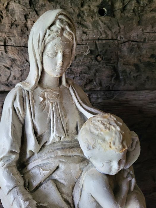 Stara gipsowa figurka Maryja Matka Boża Pan Jezus