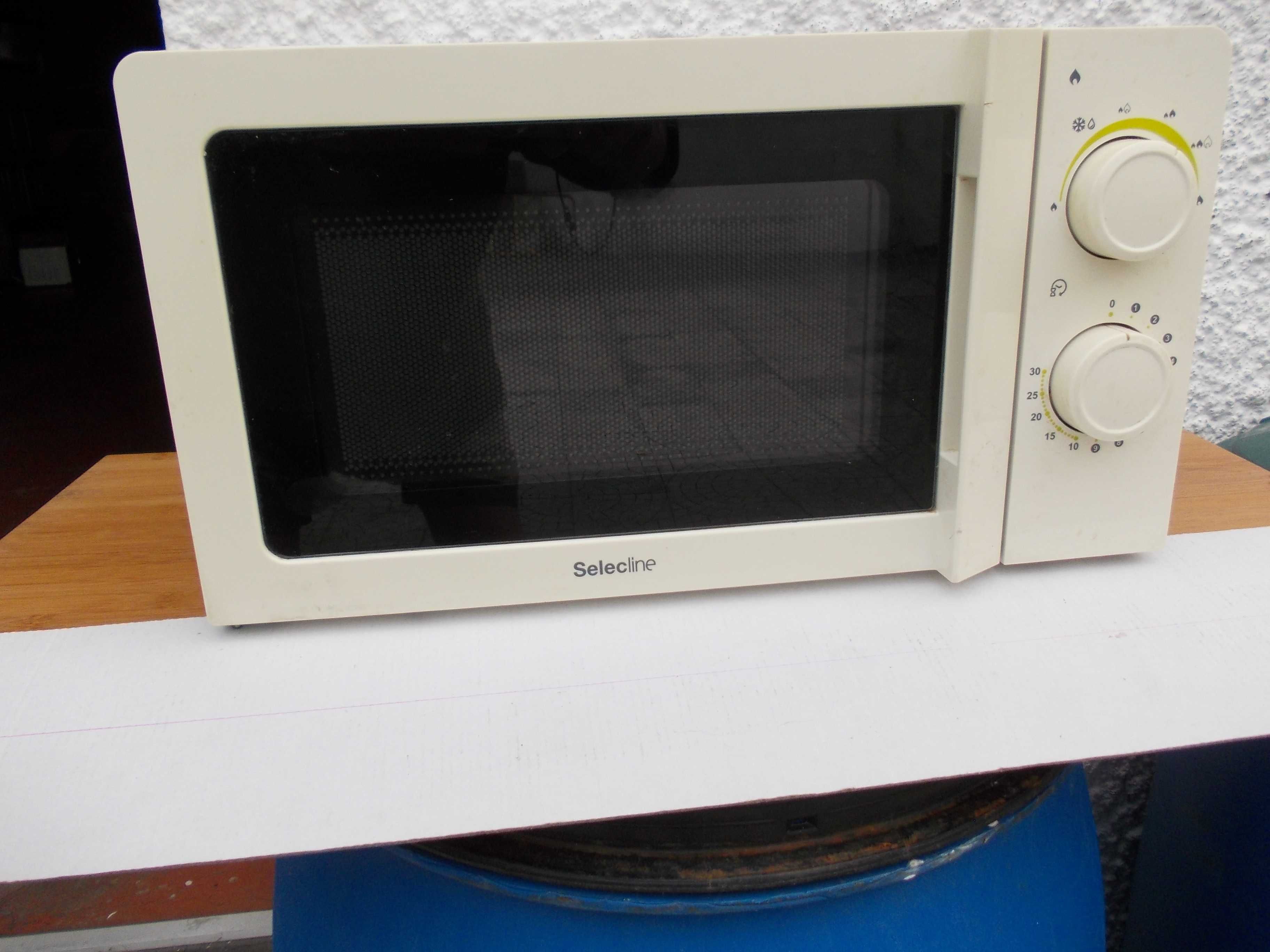 Microondas  Selecline como novo