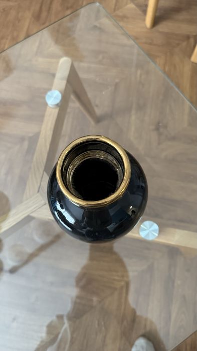 Wazon czarny 20cm