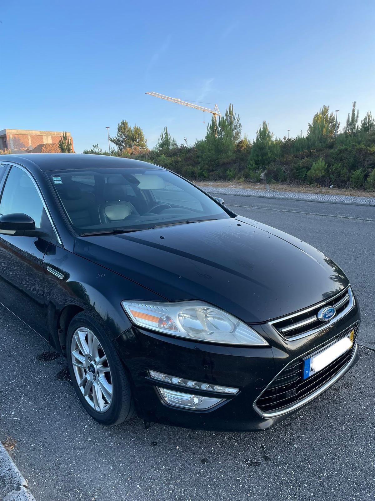 Ford Mondeo SW  (versão full extras)