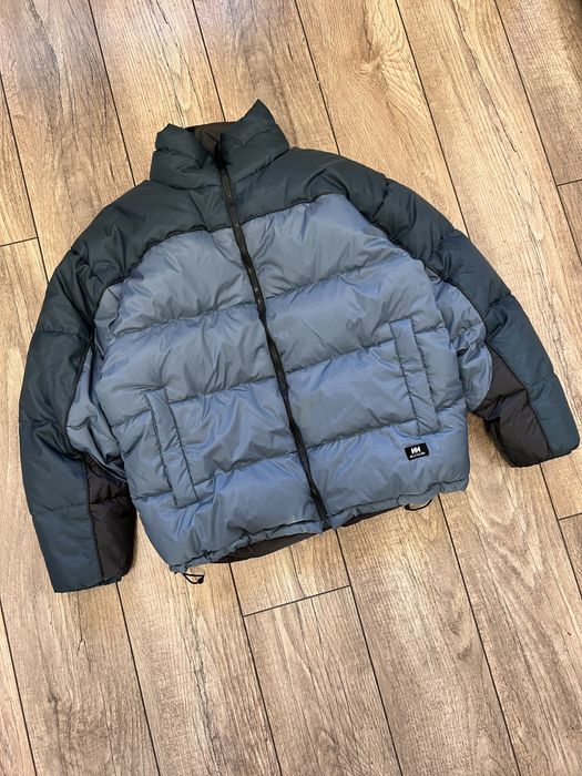 Дутий Пуховик HELLY HANSEN