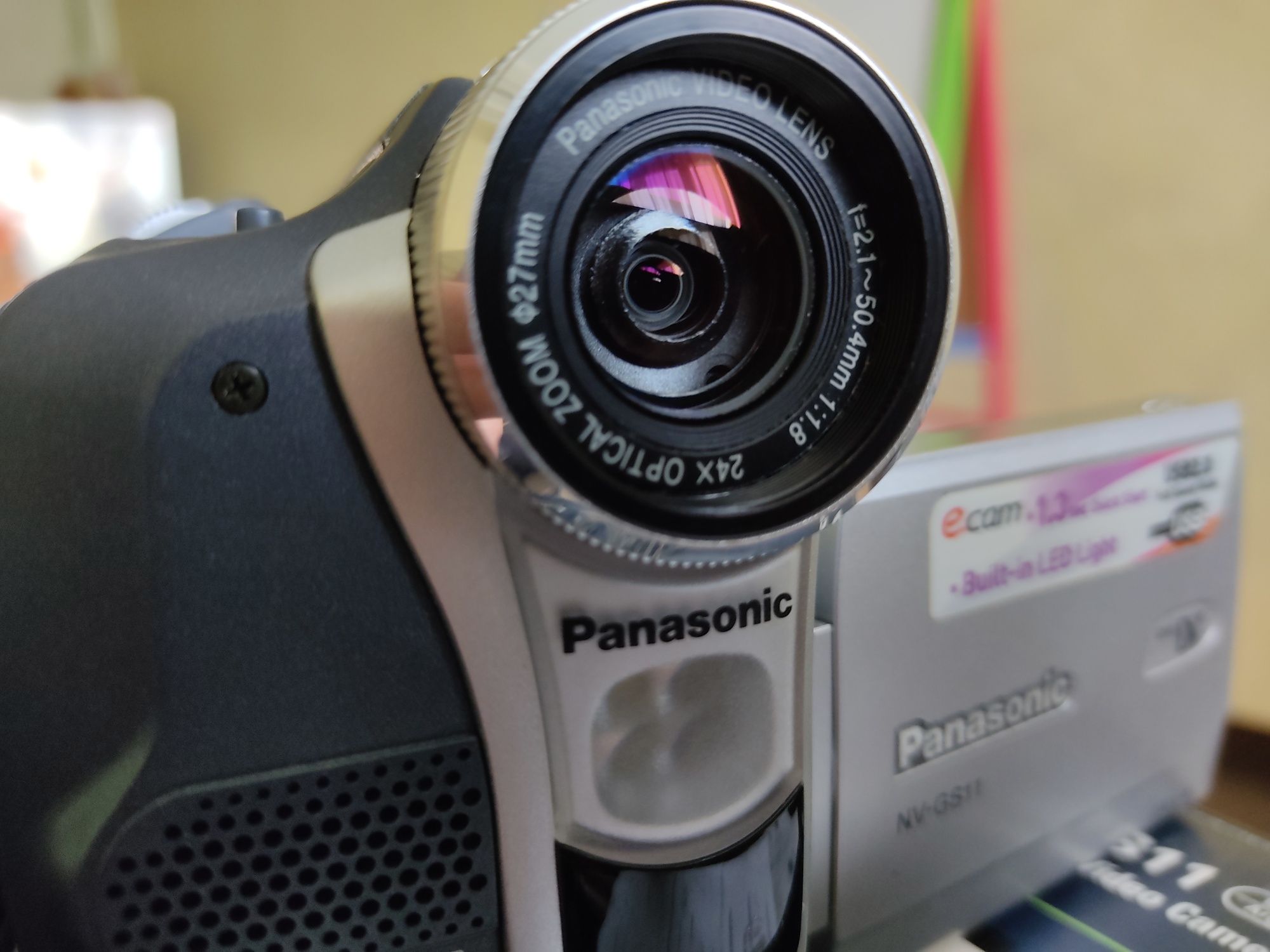 Видеокамера Panasonic NV-GS11