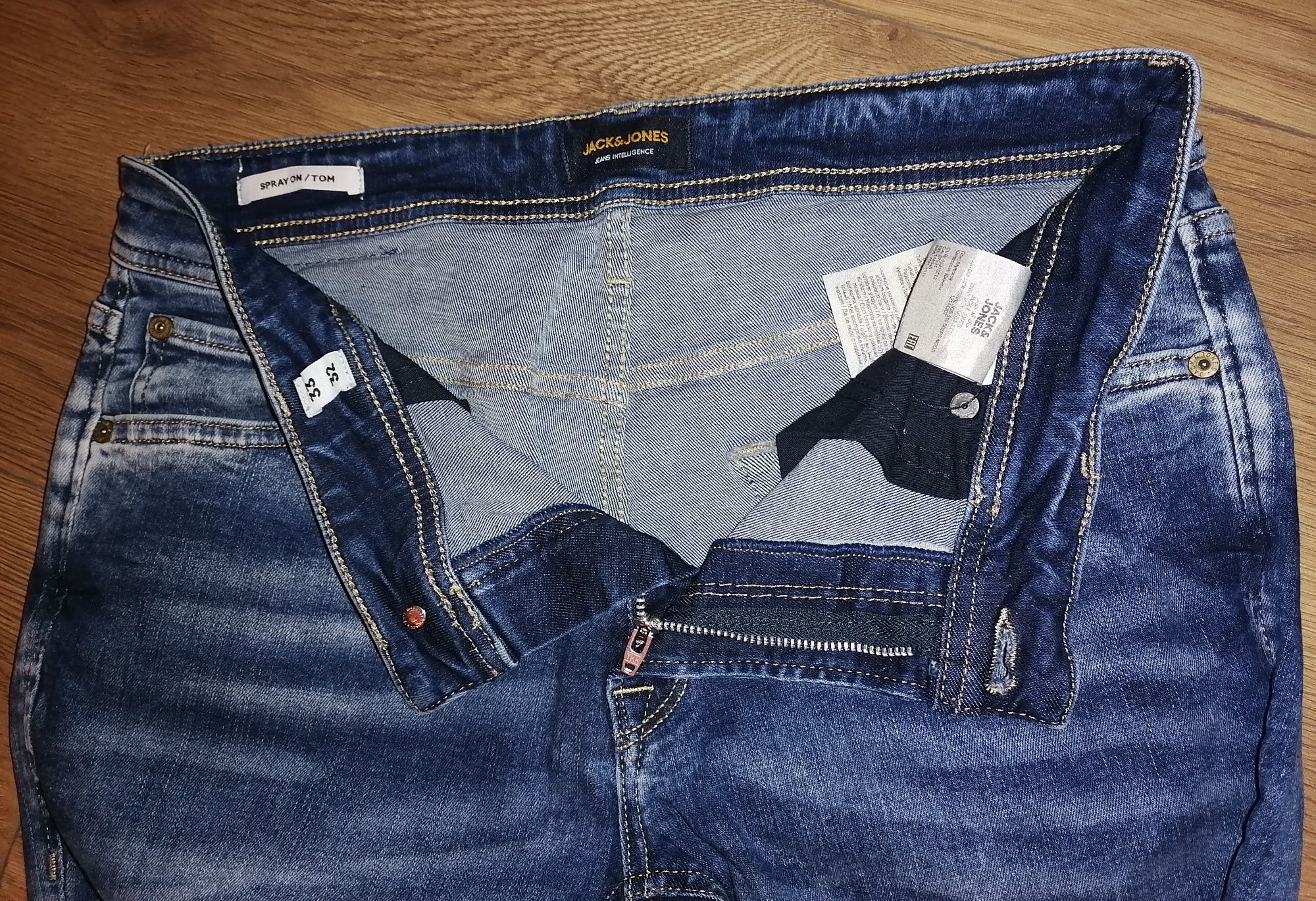 Spodnie rurki Jack&Jones jeans 33/32