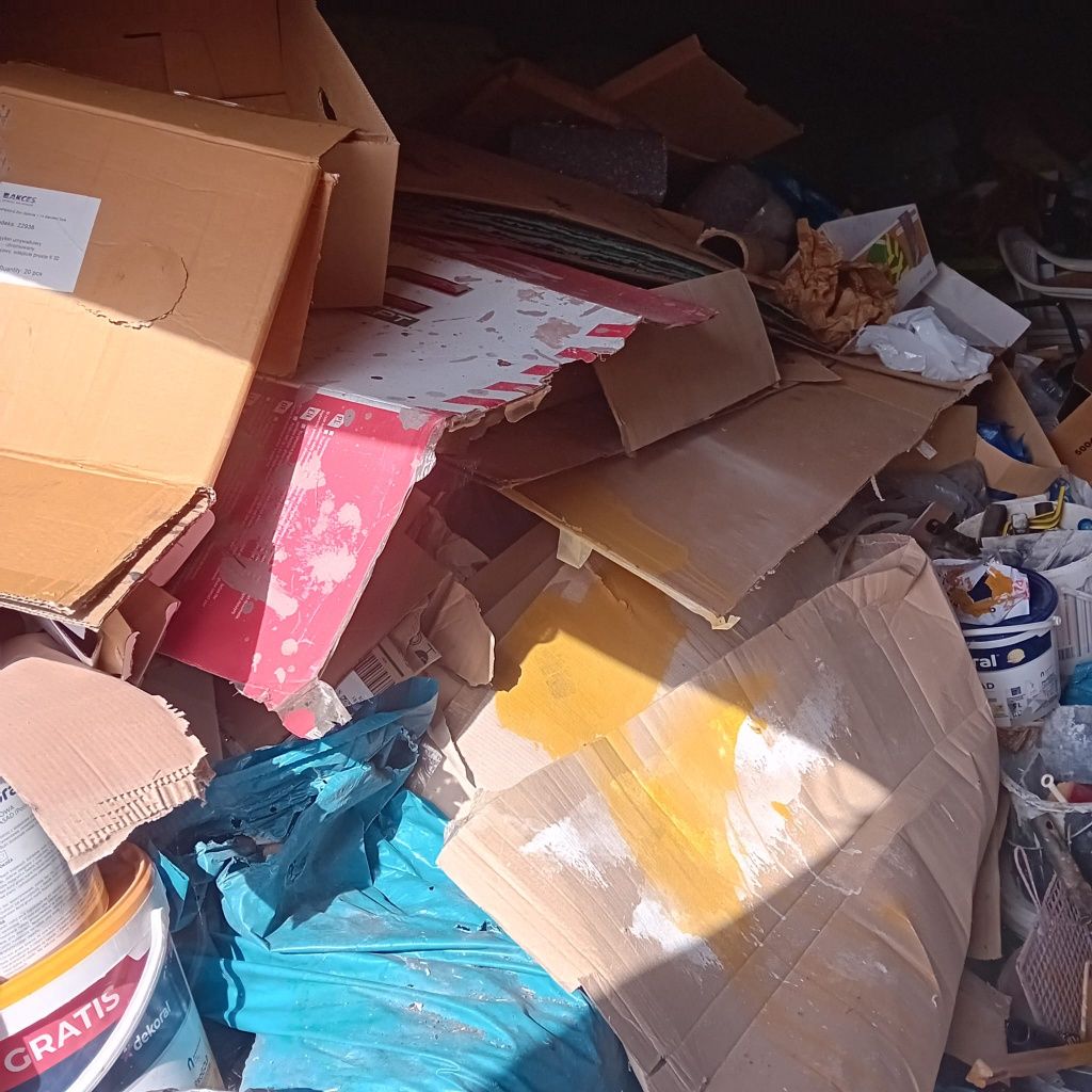 Kompleksowa Utylizacja Opróżnianie Mieszkań Domów Garaży Piwnic