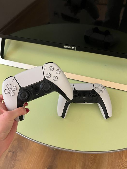 Продаю PlayStation 5 в ідеальному стані!На 1 терабайт!