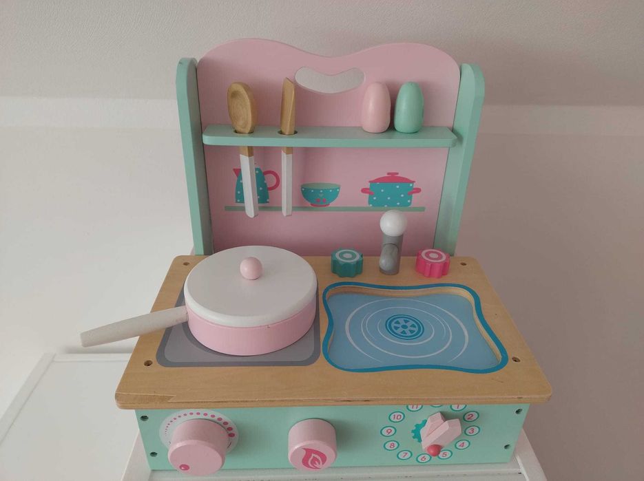 Drewniana kuchenka podręczna przenośna Lelin