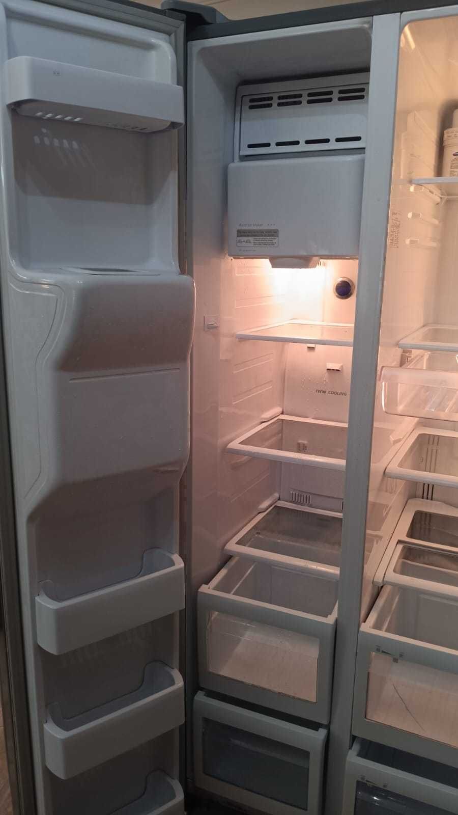 Frigorífico Americano Samsung RS21DNSM