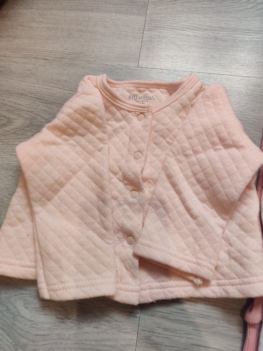 Zestaw paka paczka spodni 62/68 plus bluza cool club f&f