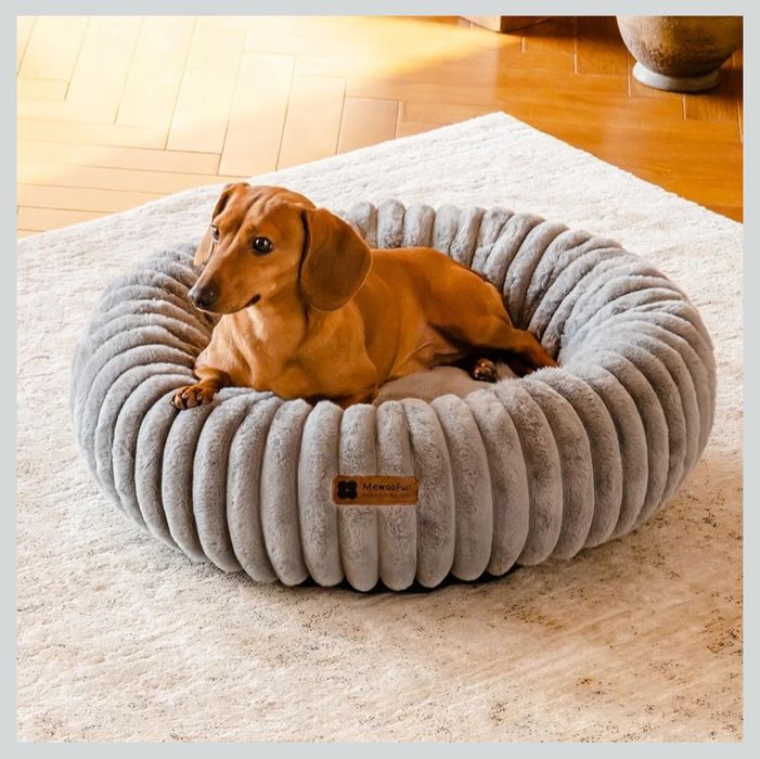 MEWOOFUN Legowisko w kształcie pączka dla małych psów