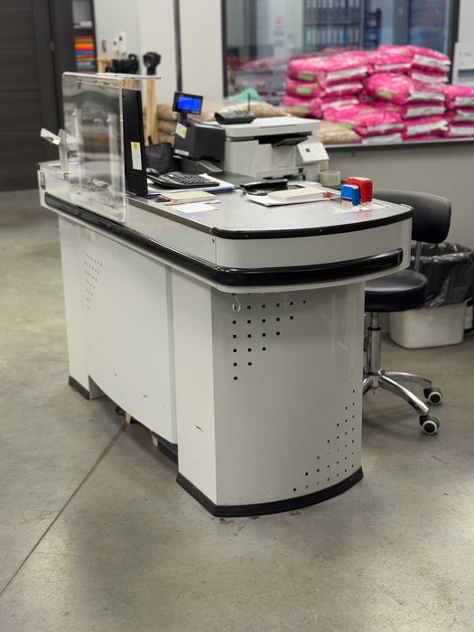 Boksy kasowe / Lady sprzedażowe / Stanowiska kasowe