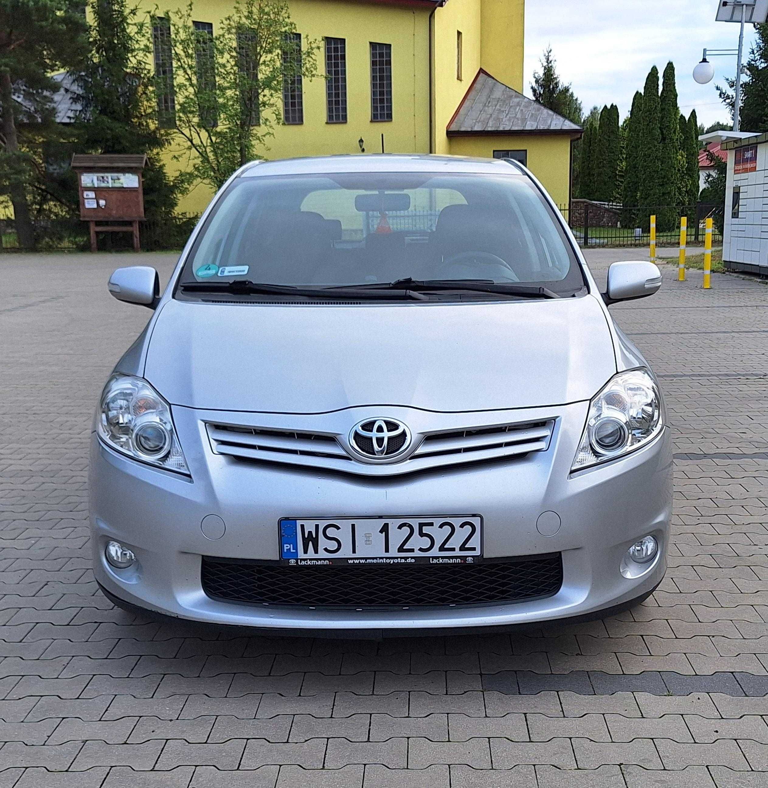 Toyota Auris I 2.0 D-4D