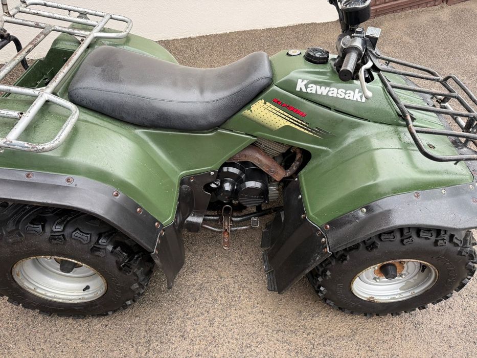 Quad Kawasaki KLF 300 4x4