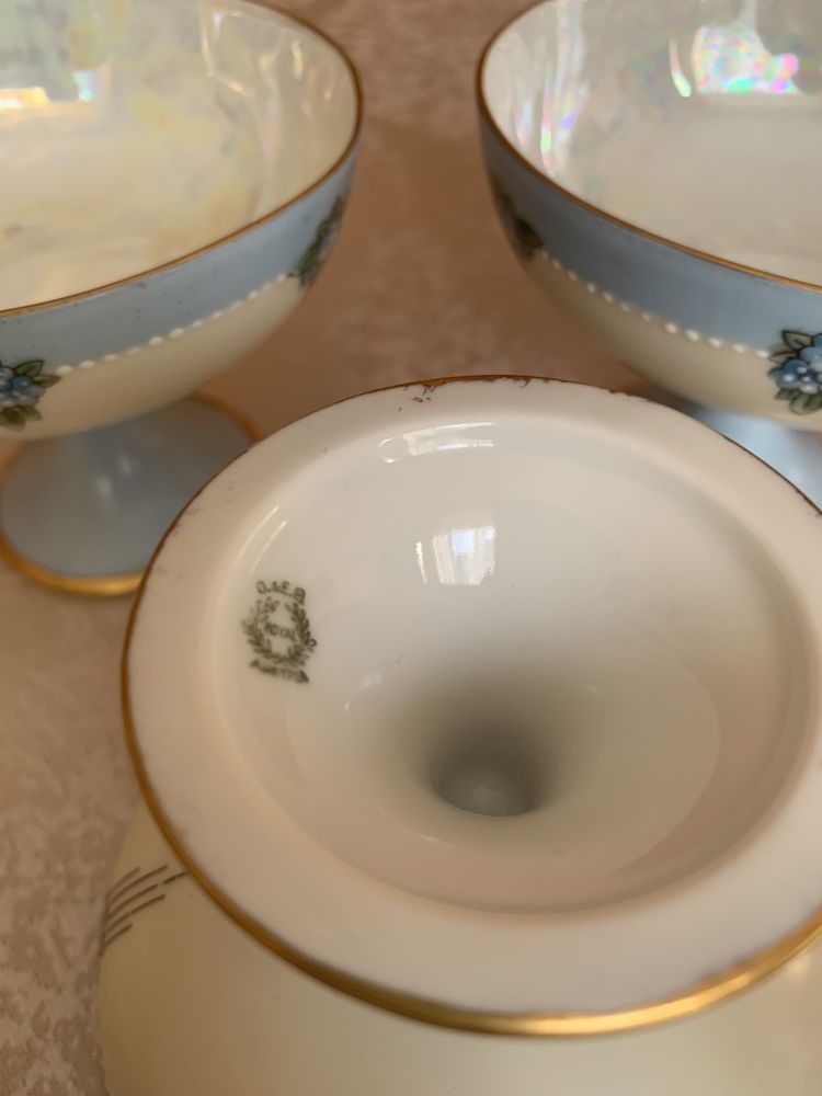 Porcelanowe pucharki 5 sztuk Royal Austria