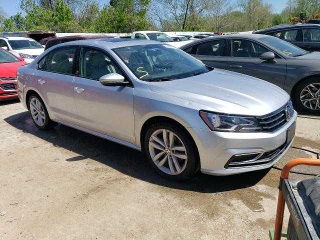 Volkswagen Passat 2019 року