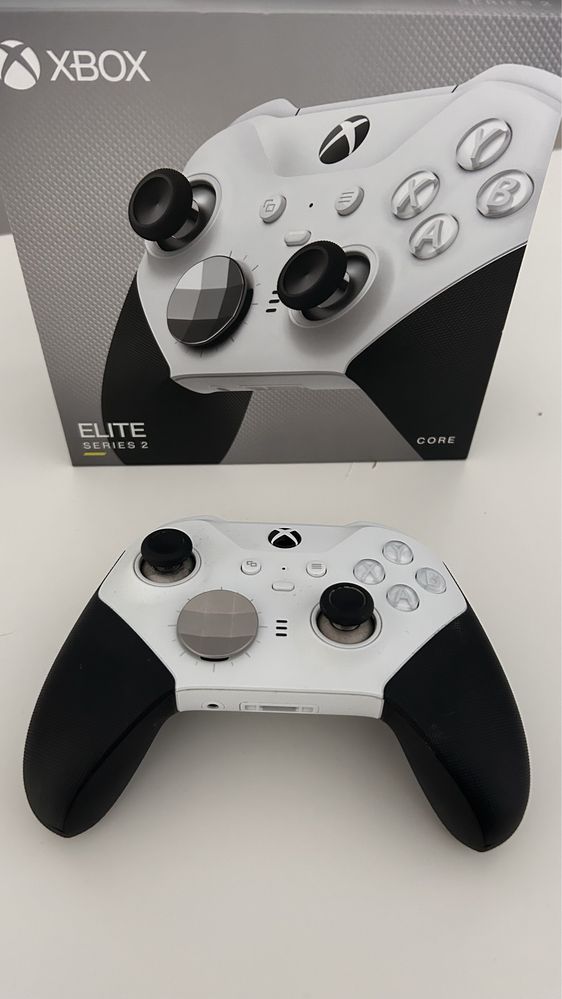 Xbox elite series 2 core