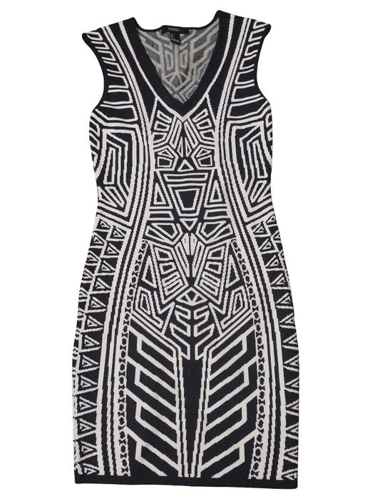 Сукня стильна жіноча