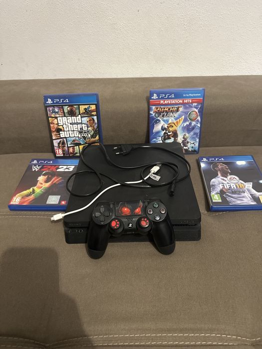 Ps4 como nova quase nunca usada